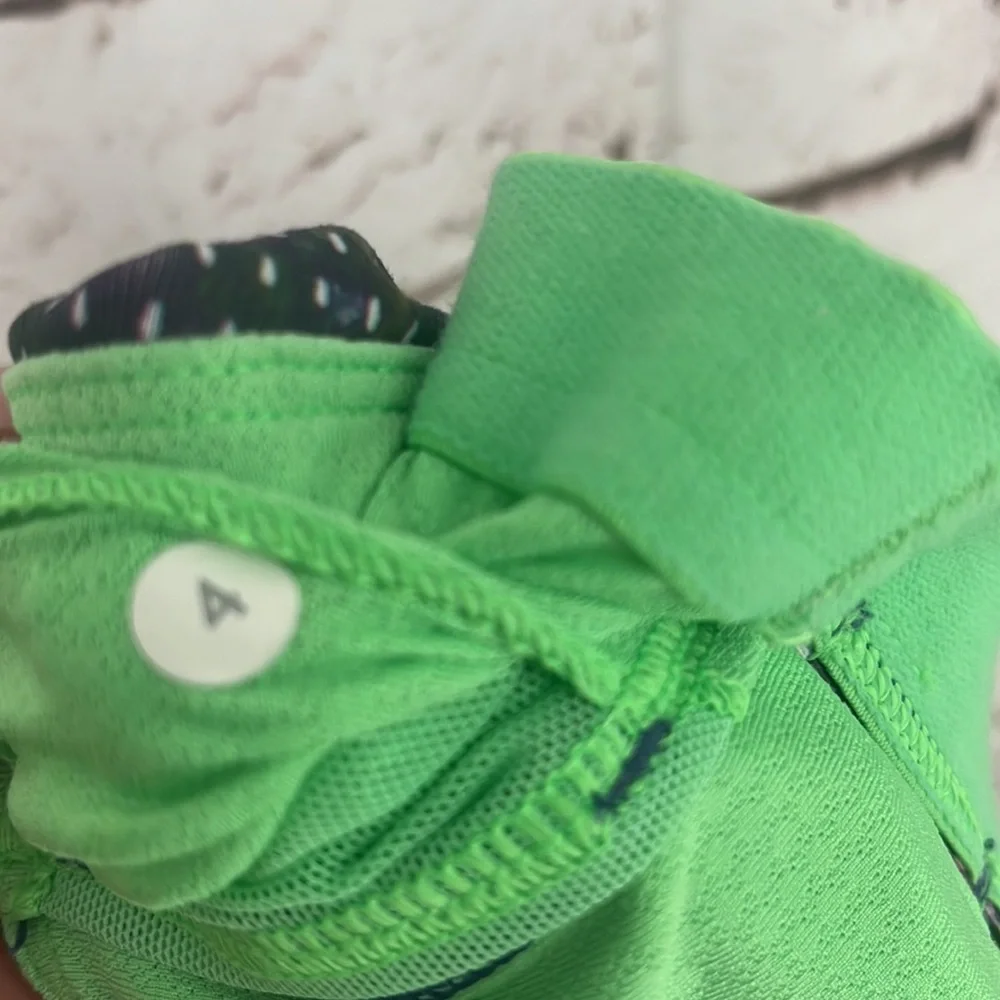 lululemon “Dancing Warrior” Tank, Size 4
